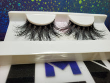 Load image into Gallery viewer, Mink lashes
