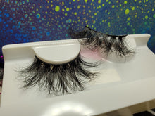 Load image into Gallery viewer, Mink lashes