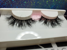 Load image into Gallery viewer, Mink lashes